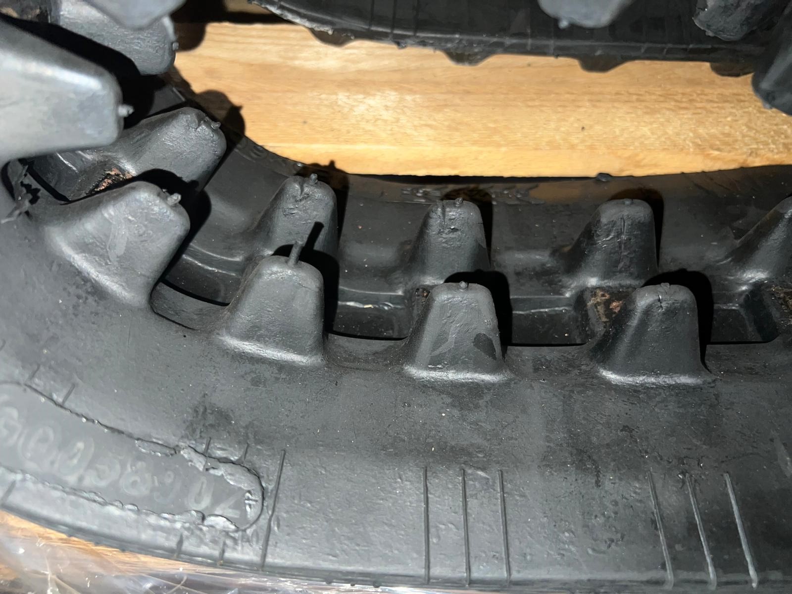 180X60X37 GUMA - Premium Gummikette, Reifen